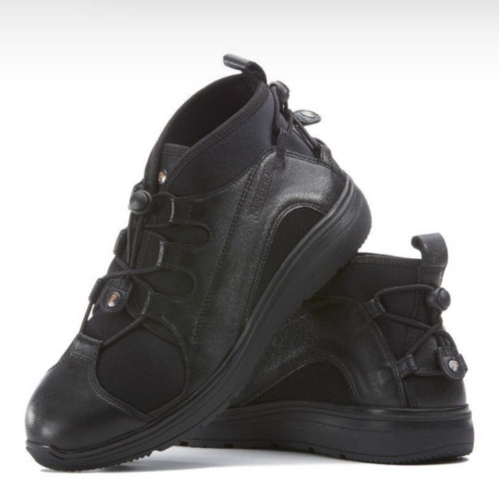 NWOB Pandere The Rambler Black Unisex Extra Wide Shoes For Swollen Feet Sz 11E